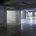 Con Giardino E Parcheggio Privato 公寓 *
