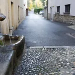 Con Giardino E Parcheggio Privato *