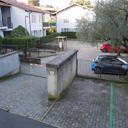 Con Giardino E Parcheggio Privato Apartamento *