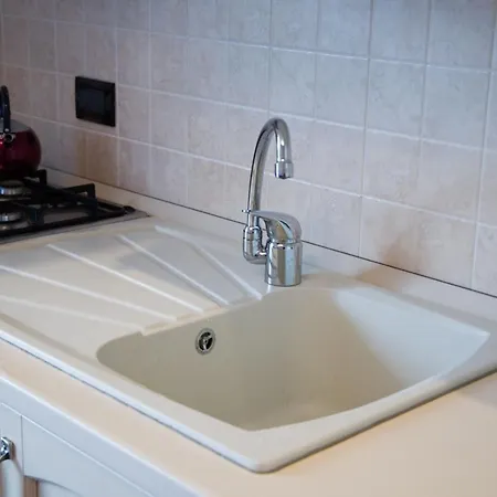 Appartement Con Giardino E Parcheggio Privato *