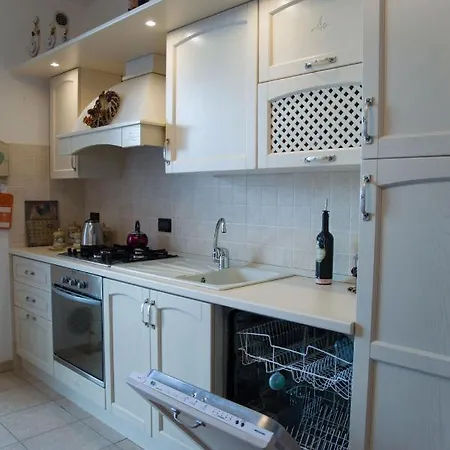 Con Giardino E Parcheggio Privato Apartament Bellagio