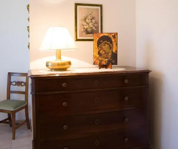 Apartment Con Giardino E Parcheggio Privato *