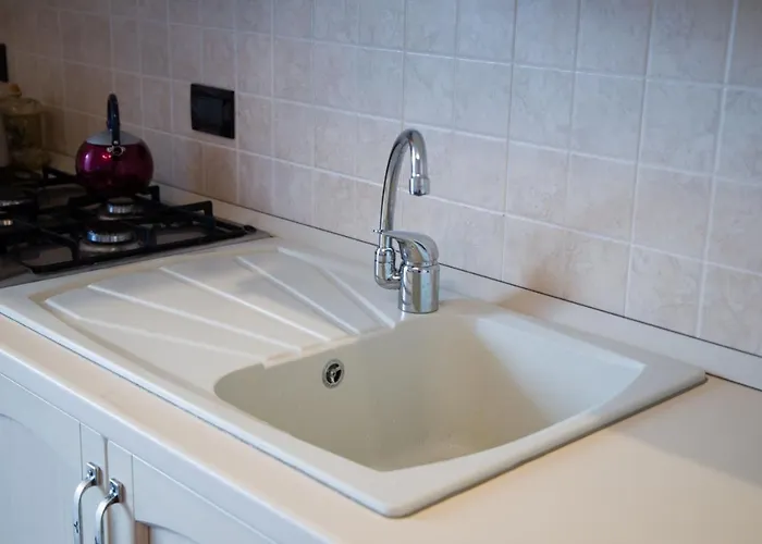 Apartment Con Giardino E Parcheggio Privato *