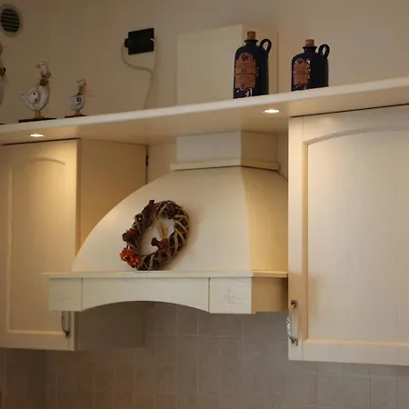 Con Giardino E Parcheggio Privato * בלאג'יו