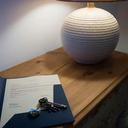 דירה Con Giardino E Parcheggio Privato בלאג'יו