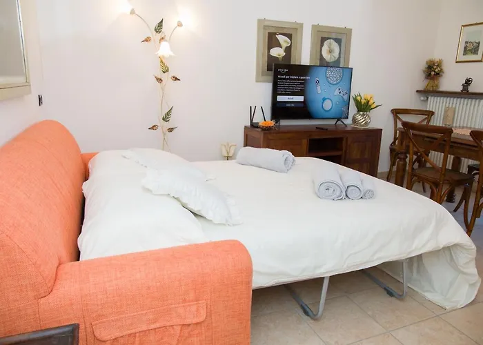 Con Giardino E Parcheggio Privato Apartamento